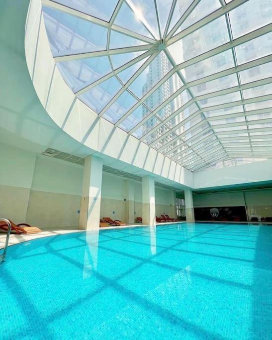 Cevahir Sky City Apartment With Spa, Pool & Fitness Included Skopje Ngoại thất bức ảnh