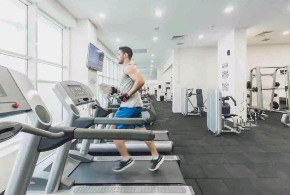 Cevahir Sky City Apartment With Spa, Pool & Fitness Included Skopje Ngoại thất bức ảnh