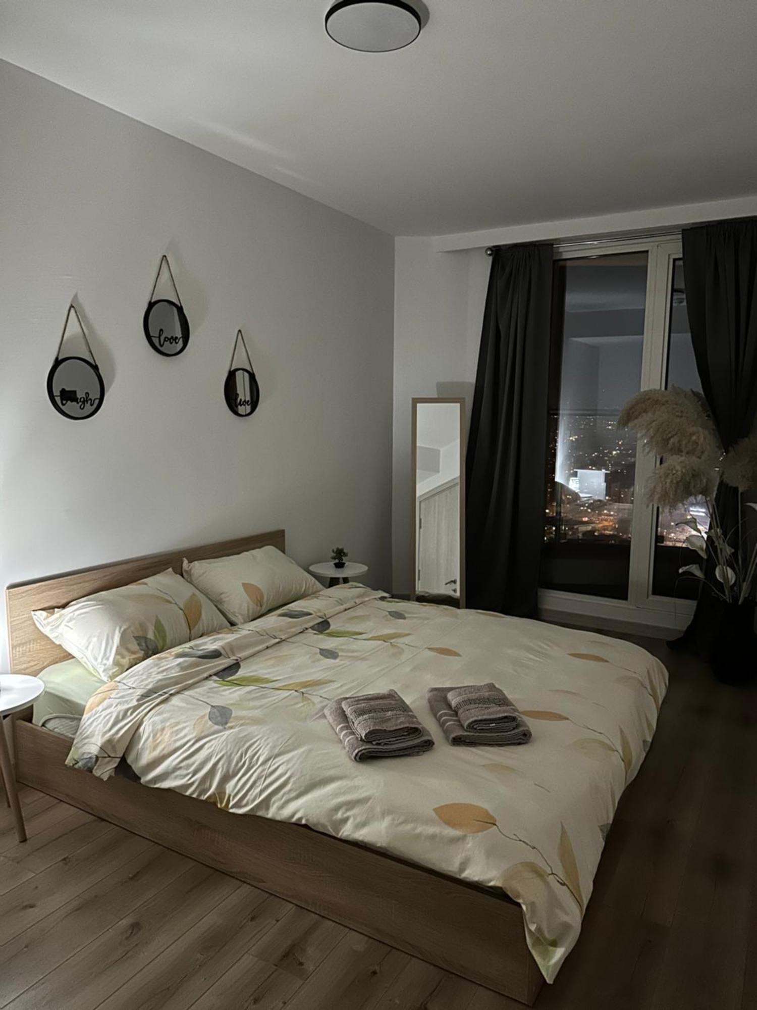 Cevahir Sky City Apartment With Spa, Pool & Fitness Included Skopje Ngoại thất bức ảnh